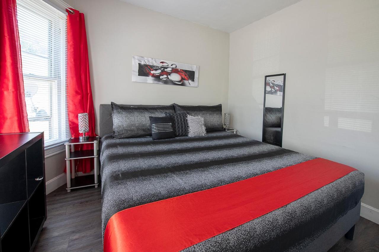 The Rubi Lounge: Modern Brooklyn Escape With Parking & High-speed Wi-fi Holiday home